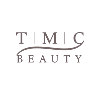 مجمع عيادات النموذجي الطبي logo