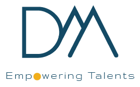 DoaaMirah logo
