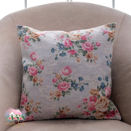 8007 كوشن الورد بألوان هادئة