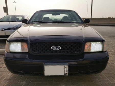 لمبات ليد فورد فكتوريا 1998 الى 2012