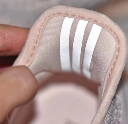 Adidas yeezy boost 350 V2 Synth Non Reflective