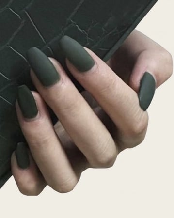 اظافر صناعية 24 قطعه مع شريط