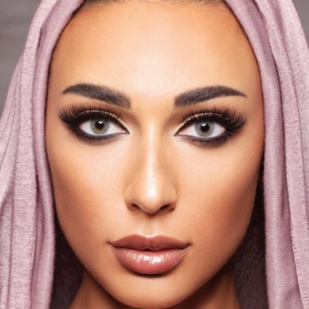 انستازيا - ادكت جراي