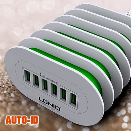 شاحن مع ست منافذ USB X6 بكفائة وتوافق عالي 1 5متر موديل A6702