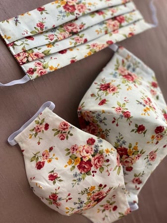 كمامة قماشية لون ابيض مشجره رقم #65