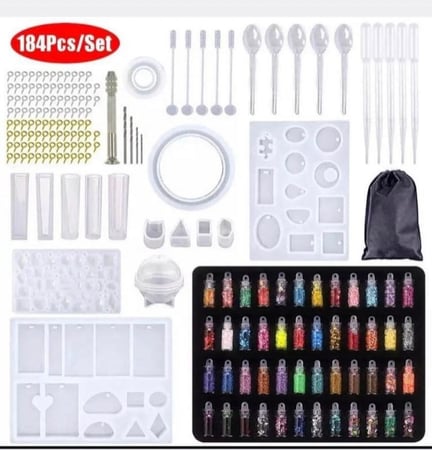 قالب طقم ميداليات واكسسوالرات