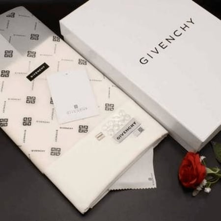 هدية رجالية قماش  مع عطر