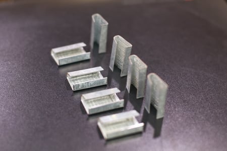 كلبس تربيط شريط علبة