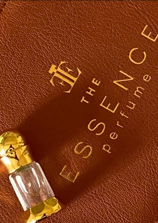 دهن عود مسك إكسكلوسف