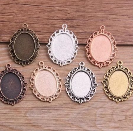 6 قطع تعليقات