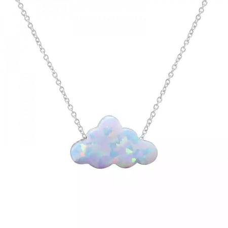 الغيمة ابيض فضي