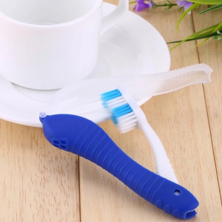 فرشة اسنان قابلة للطي