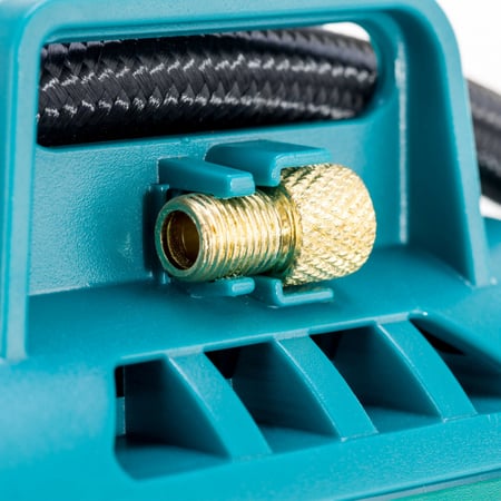 منفاخ كفرات مع بطارية وشاحن 20 فولت - توتال TACLI2001