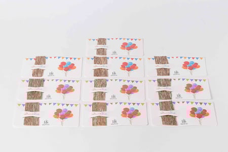 توزيعات كروت عيدكم مبارك بالونات