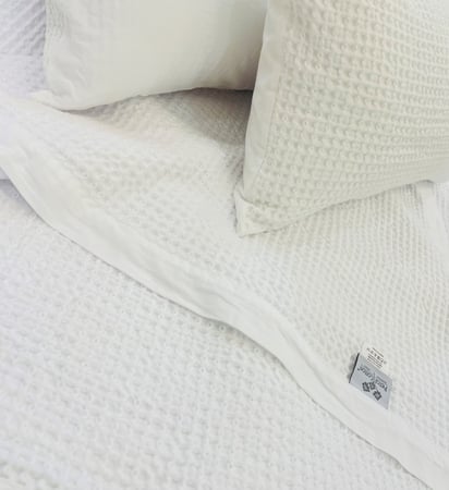 بطانيه قطن ابيض