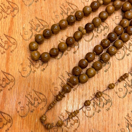 سبحة كوك ١٢ ملي ٤٥ خرزة تحزيز نظيف