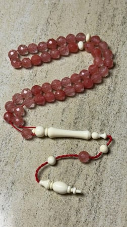 سبحة حجر الكوارتز  وطقم عاج الفيل الافريقي بوزن 9 غرام المقاس 8 ملي 45 خرزة