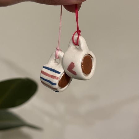 ميداليات اكواب