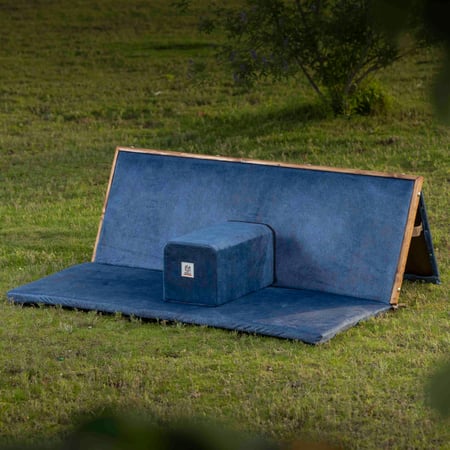 تكاية الفخامة "بعدة ألوان"