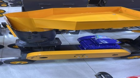 مكبس تكعيب اعلاف 7.5حصان نص طن فيتنامي