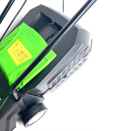 حصادة - جزازة عشب تعمل على الكهرباء