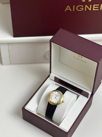 AIGNER black leather WATCH