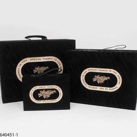 علب هدايا مخمل بمقاسات