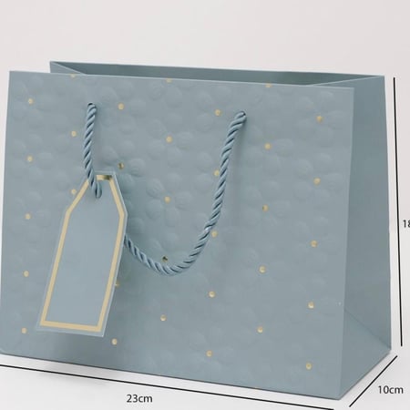 اكياس هدايا ورقية محفورة