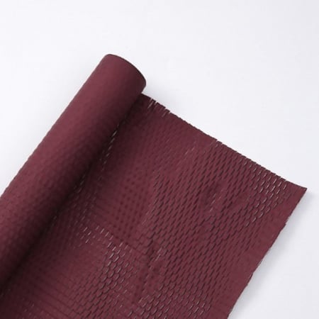 ورق تغليف مخرم