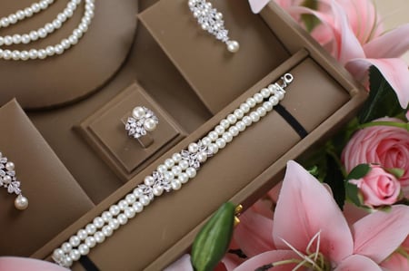 طقم لولو دقة الالماس