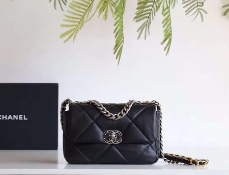 شانيل فليب اسود 26cm