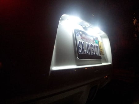 زوج لمبات T10-5LED-W5W للوحة السيارة والاضائة الداخلية للسيارة