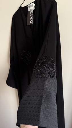 عباية العيد تطريز