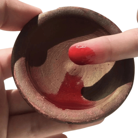 مطلية العكر الفاسي هو مستحضر تجميل طبيعي مورد عكر فاسي لتو