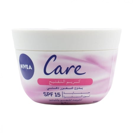 نيفيا كريم نتفتيح وترطيب الوجه والجسم - 200 مل