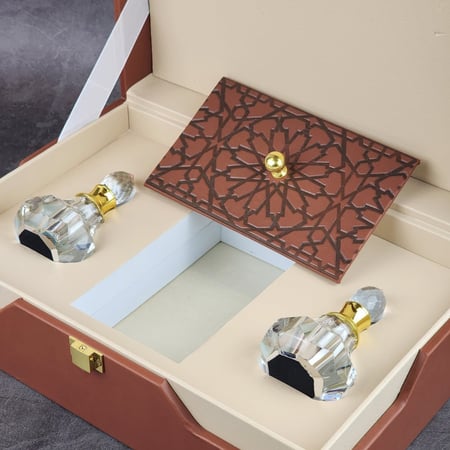 طقم جلد إيطالي كبير