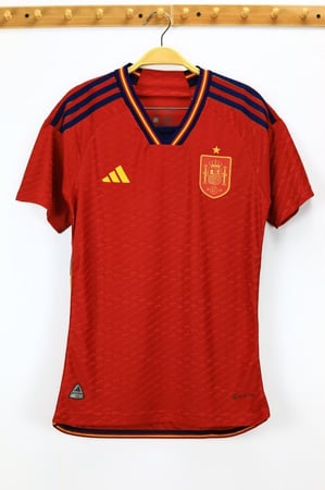 تيشيرت منتخب اسبانيا الاساسي  2023-2022 فئة اللاعبين