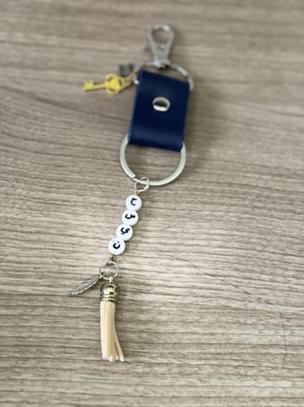 ميداليه مفتاح سياره