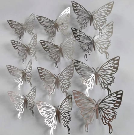 3قطع فراشات ب 3 مقاسات مختلفه لتزين اعمال الريزن والاعمال الفنيه وديكور الجدار او تزين الحلا