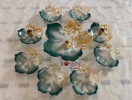 حامل الشموع متوفر لونين