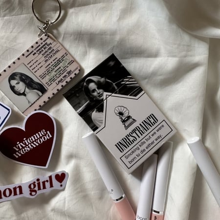 ارواج lana del rey lipsticks
