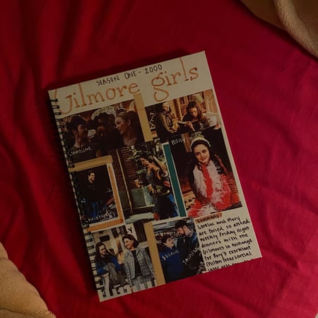 دفتر Gilmore girls  حجم كبير