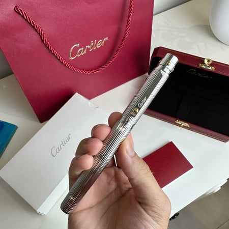 قلم كارتييه تيتانيوم