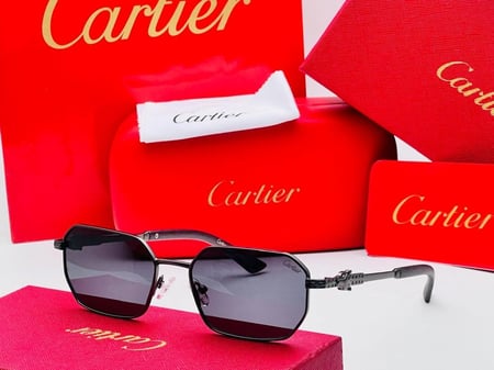 نظارة كارتييه - الصقر