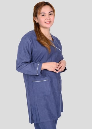 زي عاملات شتوي بجيوب امامية