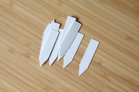 علامات تشتيل صغيرة - 50 قطعة - Plastic Plant Tags