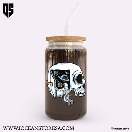 كوب زجاجي بغطاء خشبي و مزاز زجاجي