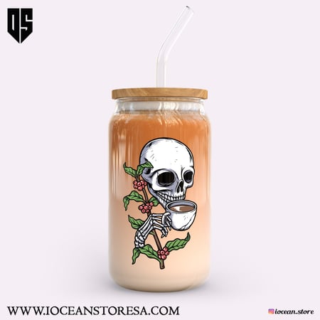 كوب زجاجي بغطاء خشبي و مزاز زجاجي