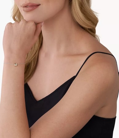 اسوار من مايكل كورس باللون الفضي