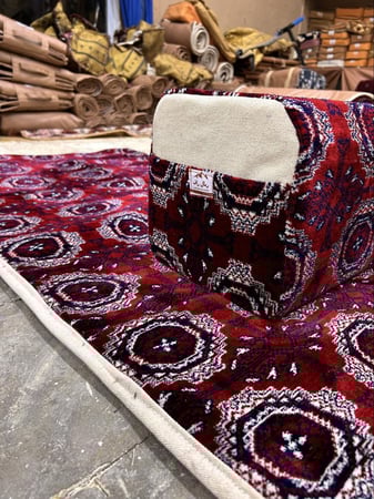 مده رول تركي بسفنج جلد ضدء الماء 100٪ مكحل بالاطراف ابيض طول مترين عرض 80 سانتي